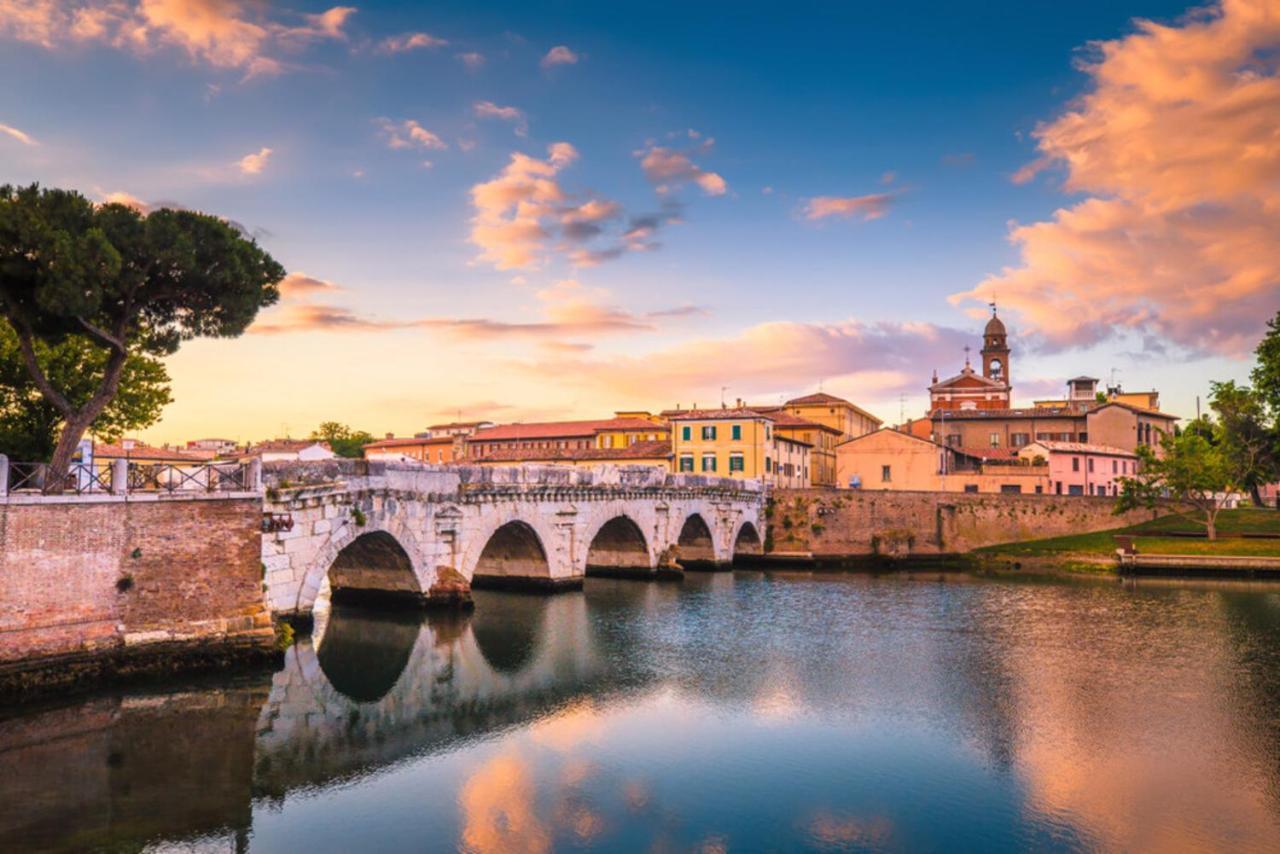 Appartamento Amaremin - Vivere Rimini Luaran gambar